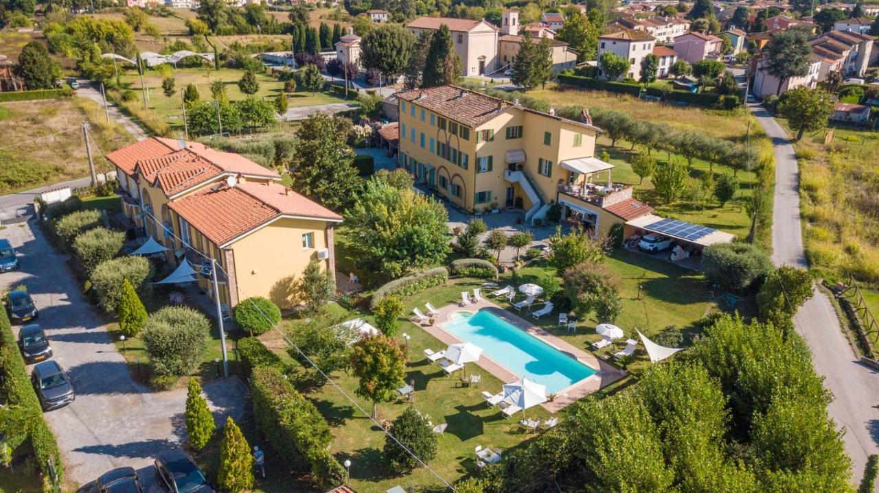 Villa Gabriella Apartments ルッカ エクステリア 写真